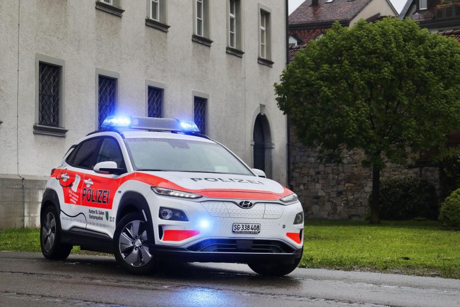  Hyundai Kona Polizei FuStW 2019 года  (CH) (фото 1 из 4)
